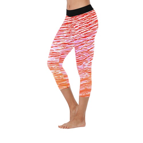 Orange and red water Women's Low Rise Capri Leggings (Invisible Stitch) (Model L08)
