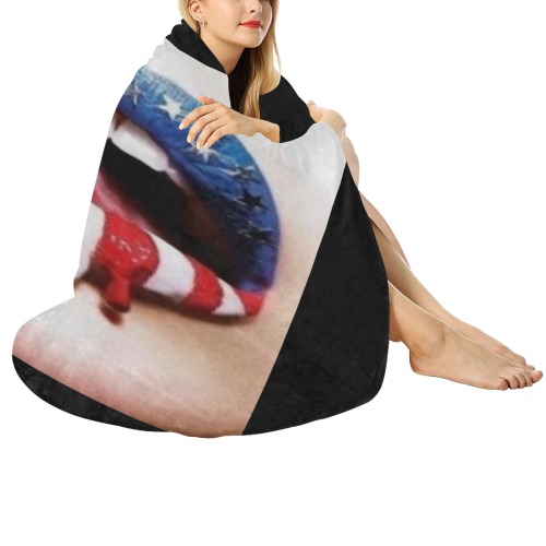 levre Circular Ultra-Soft Micro Fleece Blanket 60"